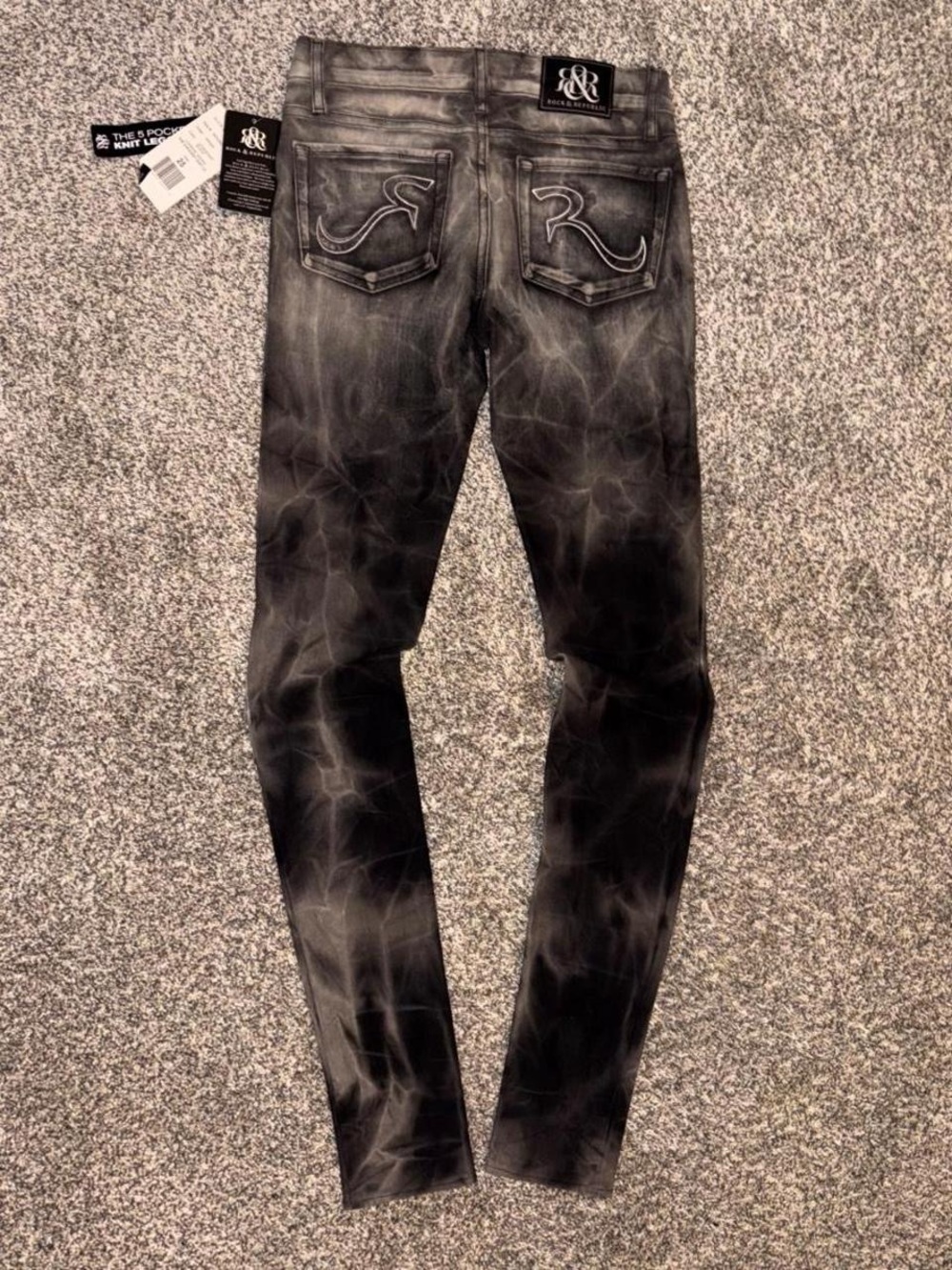 NWT Vintage Rock & Republic grunge grey and black skinny jeans